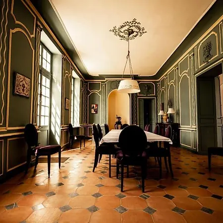 וילה Chateau De Birot Beguey