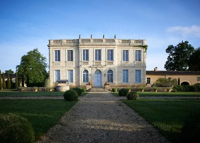 Chateau De Birot Вилла *