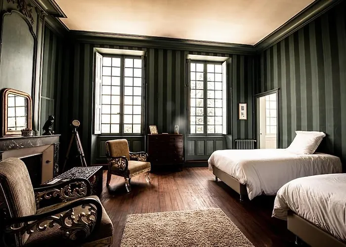 Chateau De Birot Вилла